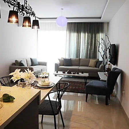 Flat W Balcony In 5 Min To Kyrenia Gate 니코시아